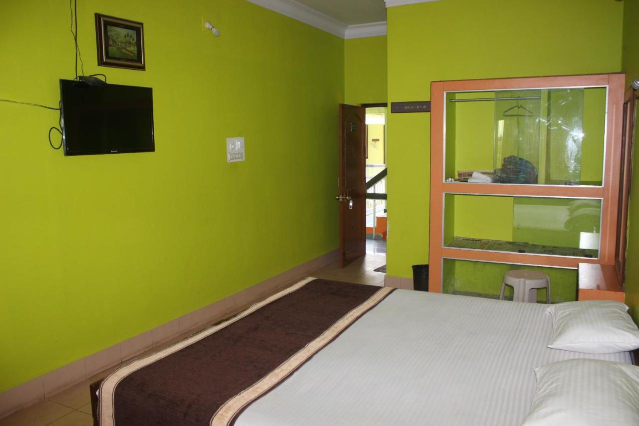 Hotel Lake Queen Rambha Экстерьер фото